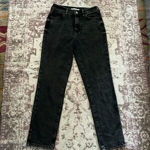 Black mom jeans in EUC